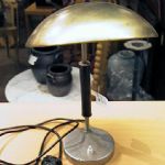 87 7135 BORDSLAMPA